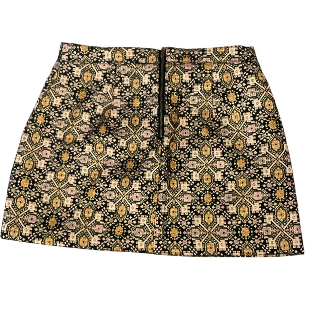 Forever 21 Black and Gold Patterned Mini Skirt - Picture 3 of 3